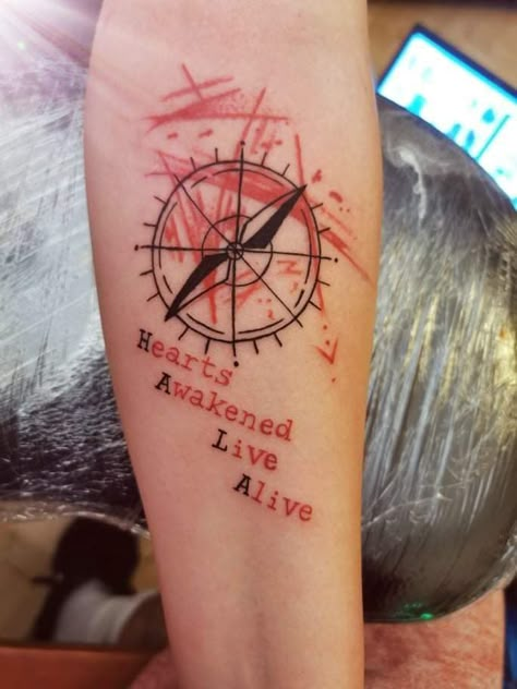 Ateez Compass Tattoo, K Pop Tattoo Ideas Ateez, Ateez Tattoo Ideas Lyrics, Kpop Tattoo Ideas Ateez, Ateez Inspired Tattoo, Ateez Tattoo Ideas, Kpop Tattoo Ideas, Ateez Tattoo, Kpop Tattoos