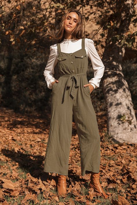 Olive Jumpsuit Outfit, Olive Green Jumpsuit Outfit, Green Jumpsuit Outfit, Fall Outfit Ideas For Women, Trendy Cocktail Dresses, Olive Green Jumpsuit, Fall Shoot, One Piece Jumper, Jumpsuit Outfits