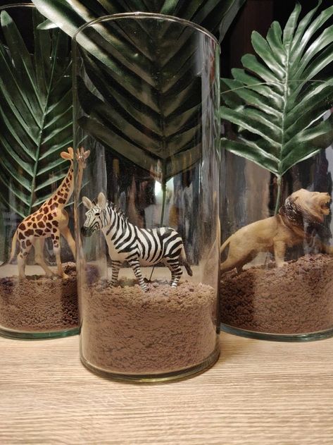 [AffiliateLink] 89 Safari Birthday Party Decorations Hacks You'll Be Amazed By #safaribirthdaypartydecorations Theme Bapteme, Wild Baby Shower, Safari Baby Shower Boy, Zoo Birthday Party, Baby Shower Safari Theme, Wild Birthday Party, Idee Babyshower, Jungle Thema, Baby Shower Safari