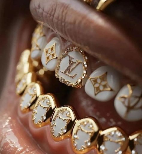 Gold Teeth Grills, Gold Teeth Grillz, Dental Jewelry, Grillz Teeth, Looks Hip Hop, Diamond Grillz, Xoxo Jewelry, Gold Grill, Dope Jewelry Accessories