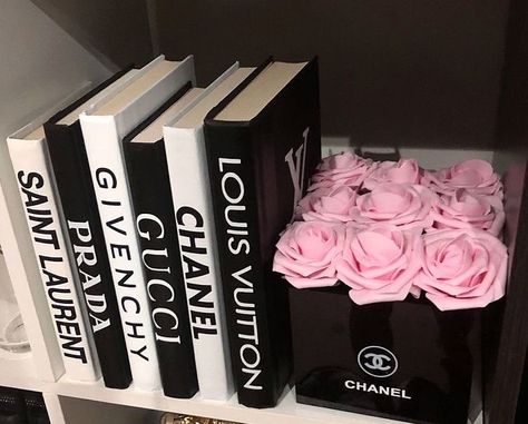 Chanel Room, Designer Books, Chanel Decor, Glamour Decor, Logo Stickers, Chanel Inspired, Glam Decor, Decoration Inspiration, Living Room Decor Apartment