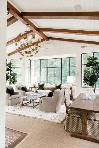 Home Decor Ideas & Design, DIY Projects, Gardening and Landscaping! All the decorating ideas and tips you need to make your home the perfect place! Vaulted Ceiling Living Room Decor, Farmhouse Sunroom, Sunroom Decor, Cozy Sunroom, Lavish Living Room, Vaulted Ceiling Living Room, Design Hall, Sun Rooms, Sunroom Decorating