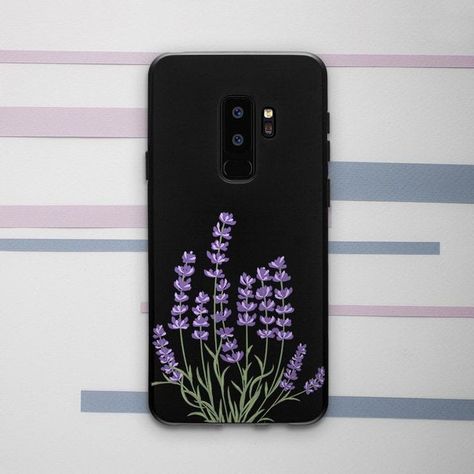 Black Floral Decor, Mobile Case Diy, Artsy Phone Cases, Phone Case Diy Paint, Diy Phone Case Design, Creative Iphone Case, Flowers Phone Case, Handmade Phone Case, Diy Iphone Case