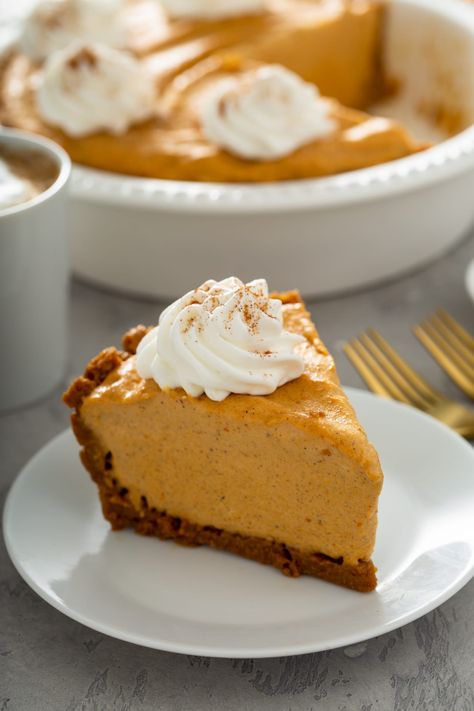 Pumpkin Ice Cream Pie, Ginger Snap Crust, Pumpkin Pie Shake, Pumpkin Chiffon, Pumpkin Chiffon Pie, Chiffon Pie, Desserts Homemade, Pumpkin Pie Ice Cream, Cuisinart Ice Cream Maker