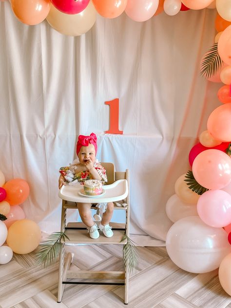 Baby’s first birthday/Hawaiian theme birthday party Hawaiian Theme Birthday, Hawaiian Theme, Theme Birthday Party, Theme Birthday, First Birthday, Birthday Party Themes, First Birthdays, 1st Birthday, Birthday Party