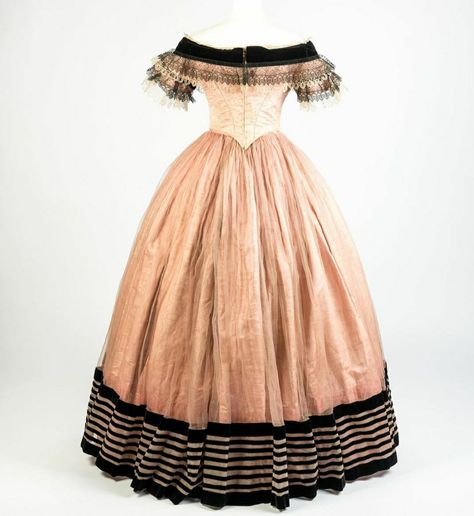 Early Victorian Dress, 1840s Ball Gown, 1855 Dress, 1880s Ball Gown, 1850 Dress, 1860s Ballgown, Victorian Evening Gown, 1870 Dress, 1850 Fashion