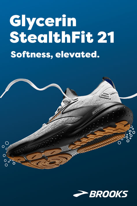 Keep your feet firmly off the ground in the weightless softness of the Glycerin StealthFit 21, featuring nitrogen-infused DNA LOFT v3 cushioning. We’ve magnified the plushness to elevate softness to new levels. Mexican Hats, Grey Brown Hair, Character Background, Jean Grey Phoenix, Cushioned Running Shoes, Bulldog Breeds, Workout Training Programs, Mexican Hat, Brooks Running Shoes