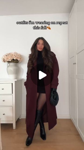 FASHION ╳ OUTFIT ╳ LIFESTYLE on Instagram: "Fall in love with this repeat-worthy outfit! 🍂🖤
Thank you @tinasomnia for the inspiring fashion moment!

SAVE THIS for your next fall outing! 🍂🌆

fall fashion, burgundy coat, black top, black boots, black clutch, fall outfits, repeat outfits, fashion inspiration, fall style, fall essentials

#fallfashion #burgundycoat #blacktop #blackboots #blackclutch #repeatoutfits #fashioninspiration #fallstyle #fallessentials #outfitoftheweek #fashionblogger" Burgundy Coat Outfit Winter, Winter Outing Outfit, Burgundy Coat Outfit, Burgundy Coat, Weekly Outfits, Black Clutch, Fall Essentials, Style Fall, Coat Outfits