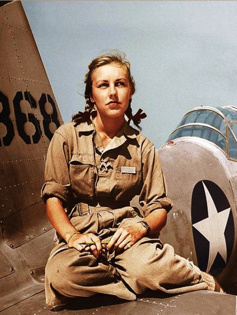 Shirley Slade, WWII WASP pilot of B-26 and B-39.    In 1942, the United States was faced with a severe shortage of pilots, so an experimental program to replace males with female pilots was created. The group of female pilots was called the Women Airforce Service Pilots — WASP for short. Shirley Slade was one of about 1,100 chosen. She was trained to fly the B-26 and B-39, and that got her put on the cover of Life magazine in 1943 at about 23 years old. Shirley Slade, Ww2 Women, Wwii Women, Female Pilots, Female Pilot, Boeing 777, F 35, Female Soldier, Wwii Aircraft