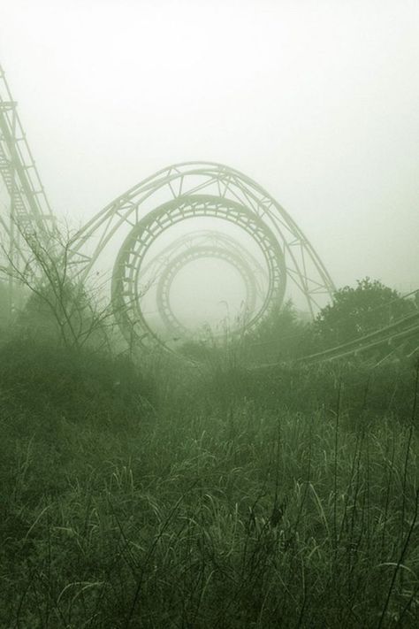 Christ Of The Abyss, Abandoned Amusement Park, Abandoned Amusement Parks, Roller Coasters, Chernobyl, Angkor Wat, The Fog, Abandoned Buildings, East Sussex