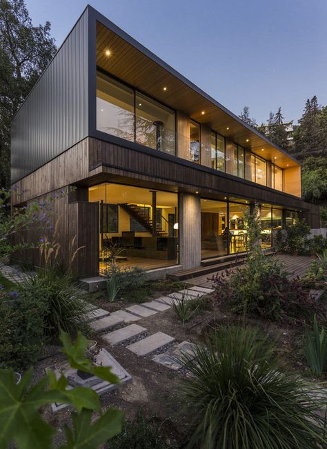 Lo Curro House,© Marcos Mendizabal Rectangle House, A Modern House, House Siding, Madison Park, Design Jobs, Park Homes, Modern Exterior, Architecture Firm, House In The Woods