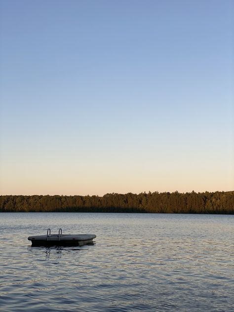 Wisconsin Aesthetic, Mallory Aesthetic, Granola Summer, Minocqua Wisconsin, Midwest Summer, Wisconsin Summer, American Midwest, Cabin Weekend, Lake Vibes