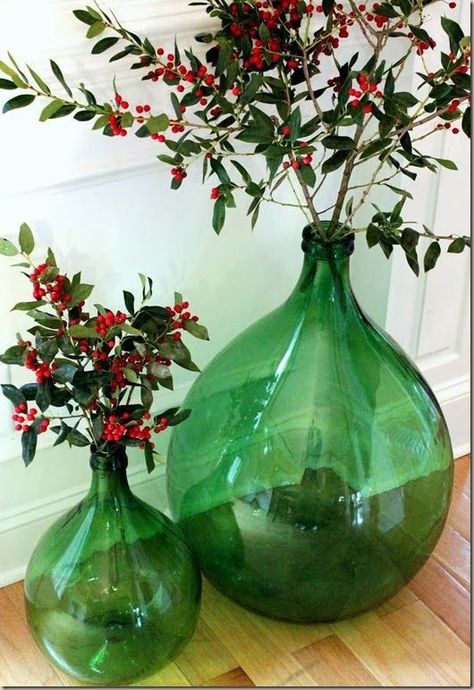 Demijohn Ideas, Demijohn Decor, Carnival Glassware, Winter Berries, Household Plants, Flower Bottle, Green Glassware, Diy Glass Bottle Crafts, Glass Bottles Art