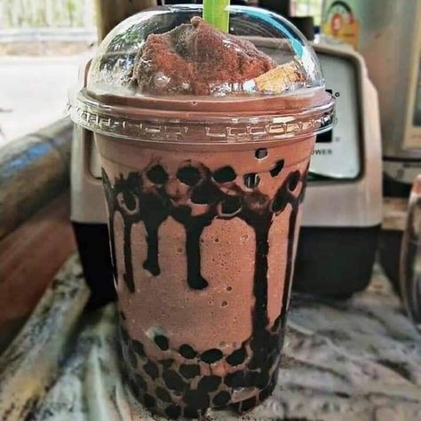 Minuman Starbucks, Bubble Tea Flavors, Bubble Tea Boba, Bubble Milk Tea, Food Hub, Healthy Food Motivation, Pretty Drinks, Hot Chocolate Recipes, Chocolate Tea