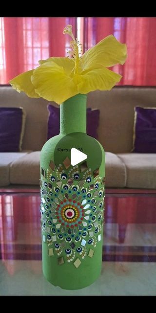 Mandala Art On Bottle, Life Is Art, Art Live, Green Bottle, December 21, Fashion Boho, Mandala Painting, Bottle Painting, Color Art