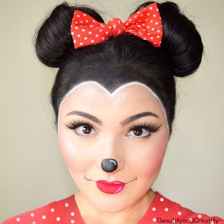 Beautify and Creatify: Minnie Mouse Makeup and Hair Tutorial - Easy Halloween Costume Mice Makeup Halloween, Minnie Mouse Makeup Ideas, Minnie Mouse Face Painting, Mouse Face Paint, Minnie Mouse Makeup, Mouse Makeup, Halloween Make-up Looks, Halloweenský Makeup, Easy Halloween Costume