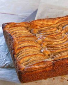 German Apple Cake - so so good. Made gluten free with 1/2 almond, 1/2 gluten free flour. KEEPER Asparagus Strata, German Apple Cake Recipe, German Apple Cake, Apple Cakes, Apple Cake Recipe, German Desserts, Cooking Stuff, Pear Recipes, Apple Cake Recipes