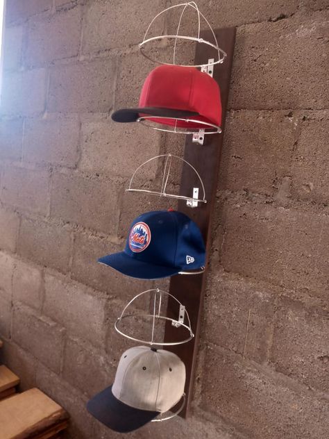 Cap Display Ideas Retail, Ford F150 Harley Davidson, Wall Hat Racks, Cap Storage, Sock Display, Wall Hats, Cap Display, Wardrobe Organisation, Luxury Closets Design