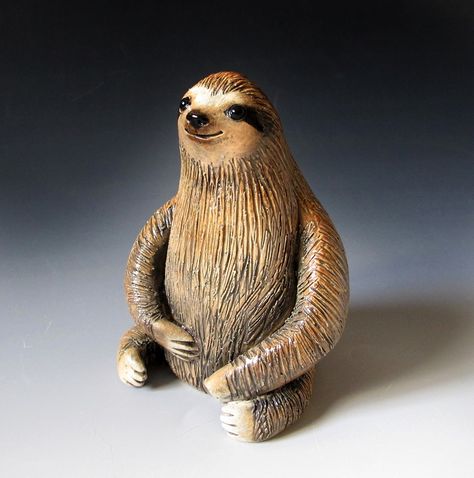 Ceramic Sloth Sculpture | Felicia Nilson | Flickr Pottery Animals, Pottery Painting Designs, Pottery Sculpture, Ceramic Animals, Clay Art Projects, Cute Clay, Ceramics Ideas Pottery, Sculpture Clay, Animal Sculptures