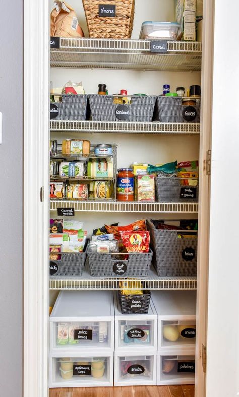 Are you scared to open your pantry door? I'll show you how to conquer the food storage chaos before the kids go back to school! Organized Small Pantry, Diy Modern Home Decor, Small Pantry Closet, Cabinet Kitchen Organization, Kitchen Organization Cabinet, Pantry Closet Organization, School Lunch Packing, Pantry Hacks, Pantry Design Ideas