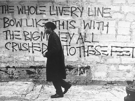 "The whole livery line Bow like this with The big money all Crushed into these feet"  Jean-Michel Basquiat Hip Hop Culture Art, Jean Basquiat, Jm Basquiat, Jean Michel Basquiat Art, Basquiat Art, Abstract Expressionist Art, American Graffiti, Artistic Space, Expressionist Painting