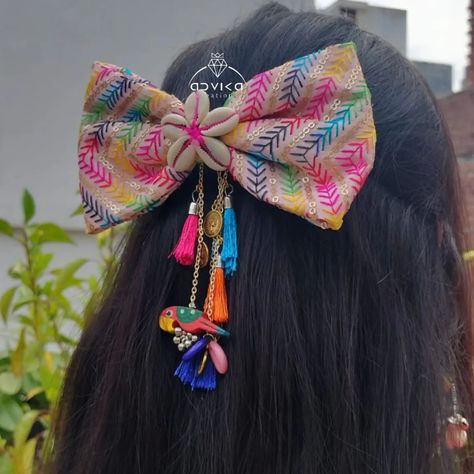 🎀✨ Add the Perfect Touch to Your Navratri Look! ✨🎀 9911909838 Complete your festive outfit with our stunning collection of hair bows, designed to match the vibrant spirit of Navratri! Whether you’re twirling in your lehenga or dancing in your traditional attire, these hair bows are the ultimate accessories to level up your festive look. 🌸 **Types of Hair Bows:** - **Fabric Bows**: Traditional with a modern twist, perfect for ethnic wear. - **Beaded Bows**: Add a dash of sparkle and elegance... Navratri Look, Navratri Jewellery, Embroidered Bows, Jewelry Mirror, Types Of Hair, Festive Look, Fabric Bows, Traditional Attire, Ethnic Jewelry