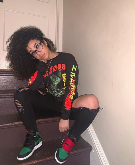 Jordan 1 Pine Green Outfit, Pine Green Jordan 1 Outfit, Green Jordan 1 Outfit, Pine Green Outfit, Pine Green Jordan 1, Yeezy Slides Outfit, Jordan 1 Pine Green, Jordan 1 Green, Jordan 1 Outfit