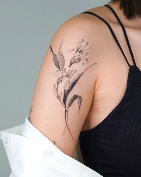 White Flower Tattoos, Black And White Flower Tattoo, Drum Tattoo, Lily Flower Tattoos, Iris Tattoo, Embroidery Tattoo, Beautiful Tattoos For Women, Floral Tattoos, Best Tattoos For Women