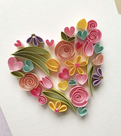 Diy Quilling Crafts, Paper Quilling For Beginners, Quilling Work, Desain Quilling, Paper Quilling Patterns, Quilled Paper Art, Quilled Creations, Quilling Tutorial, Quilling Craft