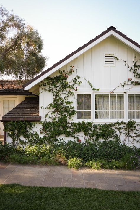 Babymoon at San Ysidro Ranch — Megan Karp | Plus Minus Living California Rancher, California Ranch Style Homes, Coastal Ranch, Ranch Cottage, San Ysidro Ranch, Ranch Remodel, California Ranch, San Ysidro, Ranch Decor