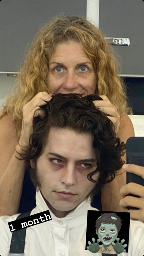 Cole Sprouse 2022* Lisa Frankenstein Lisa Frankenstein And Creature, Lisa Frankenstein Tattoo, Lisa Frankenstein Cole Sprouse, Lisa Frankenstein Makeup, Lisa Frankenstein Creature, Cole Sprouse Lisa Frankenstein, Lisa Frankenstein Wallpaper, The Creature Lisa Frankenstein, Coke Sprouse