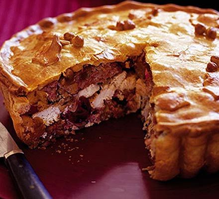 Christmas pie Christmas Pie Recipes, Hp Sauce, Christmas Buffet, Christmas Pie, Shortcrust Pastry, Savory Pie, Bbc Good Food Recipes, Christmas Cooking, Food Magazine