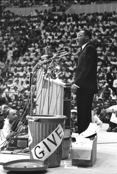 Powerful Photos, History Photography, Black Leaders, Dr Martin Luther King Jr, Dr Martin Luther King, Mlk Jr, Civil Rights Leaders, Civil Rights Movement, Time Life