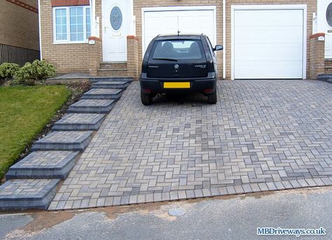 Driveway steps Steep Hill Driveway Ideas, Driveway Steps, Front Porch Pillars, Exterior Stair Railing, Wood Gates Driveway, Front Yard Walkway, Patio Edging, Patio Pictures, Driveway Ideas