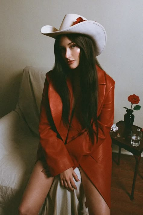 Kacey Musgraves Grew Up, Dumped Weed and Found a Deeper Well Kacy Musgraves, Kacey Musgraves Concert, Design Assistant, Valentino Dress, Kacey Musgraves, Cut Photo, New York Magazine, March 2024, Latest Albums