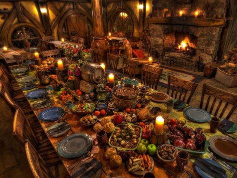 Wedding Feast Table, Medieval Feast Table, Hobbit Dinner Party, Pirate Restaurant, Lotr Food, Tavern Kitchen, Werewolf Party, Medieval Dinner, Spring Feast