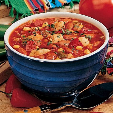 Chorizo Chili Recipe, Chipotle Chili Recipe, Chicken Corn Chowder Recipe, Santa Fe Chicken, White Bean Chicken Chili, Chicken Corn Chowder, Corn Chowder Recipe, Blackberry Cobbler, Sweet Potato Black Beans