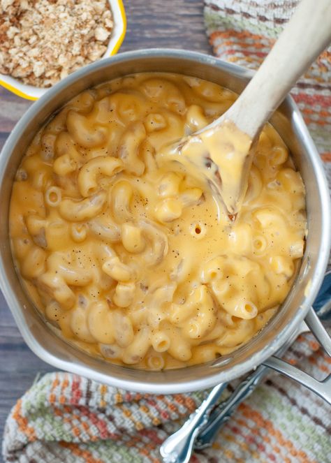 Easy Gluten-free Mac and Cheese | Allergy Awesomeness Gluten Free Homemade Mac And Cheese, Creamy Gluten Free Mac And Cheese, Homemade Gluten Free Mac And Cheese, Mac And Cheese Gluten Free, Dairy Free Mac N Cheese, Gluten Free Mac And Cheese Recipe, Gluten Free Mac N Cheese, Allergy Awesomeness, Hamburger Mac And Cheese