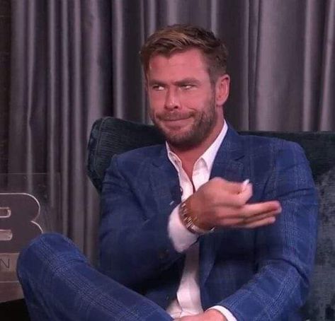 Chris Hemsworth Funny, Avengers Cast, Marvel Cast, Marvel Comics Superheroes, Marvel Photo, Marvel Avengers Funny, Marvel Iron Man, Marvel Actors, Man Thing Marvel