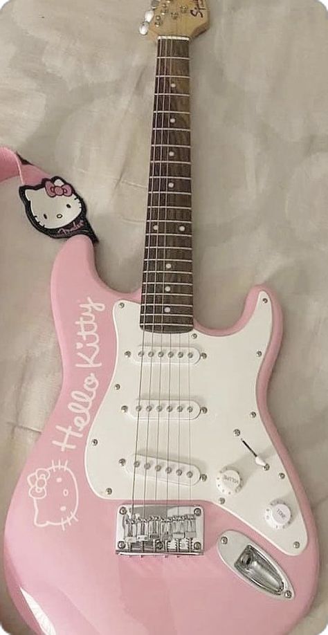 Hello Kitty Electric Guitar, Hello Kitty Guitar, Pink Guitar, Guitar Obsession, Cool Electric Guitars, Beautiful Guitars, Pink Vibes, Hello Kitty Items, Guitar Design