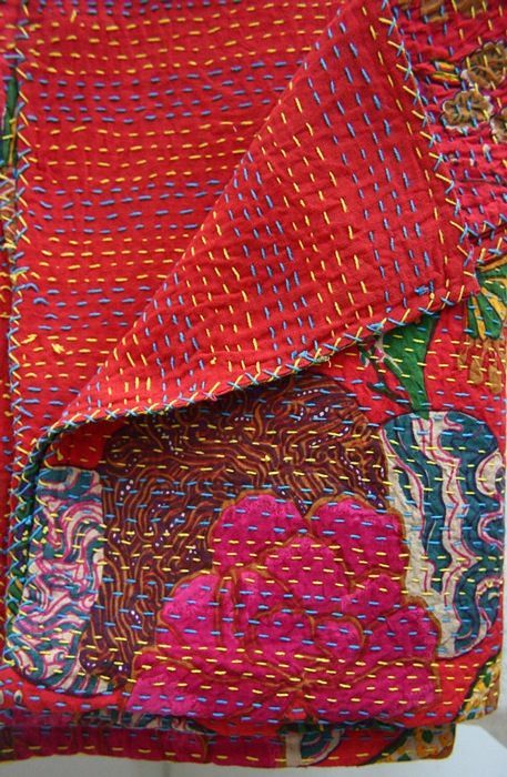 Linesofstitch Hand Quilting Technique, Big Stitch Quilting, Boro Stitching, Sashiko Boro, Quilt Modernen, Boro Sashiko, Kantha Embroidery, Sashiko Embroidery, Kantha Quilts