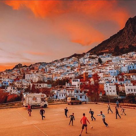 We Love Football ��❤️ 📸 @rauljichici  #morocco #moroccotravel #visitmorroco #moroccotrip #moroccovacations #moroccolives #unlimitedmorocco… Brazil Life, Football Brazil, Street Football, Street Soccer, Brazil Culture, Sea Holiday, Instagram Landscape, Football Pitch, Sky Photography Nature