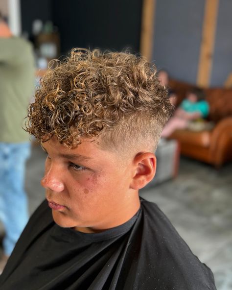 A re perm done again in the shop @scoundrelsandscallywags_barber curly boys perm done with slight tighter rods this time to hold the perm in for longer ! If your looking for a perm dm me and we will get you booked in #curly #perm #boysperm Perm For Boys, Perms Men, Boys Permed Hair Short, Boy Permed Hair, Boys Perm, Permanent Waves Hair, Men Perm, Loose Perm, Waved Hair