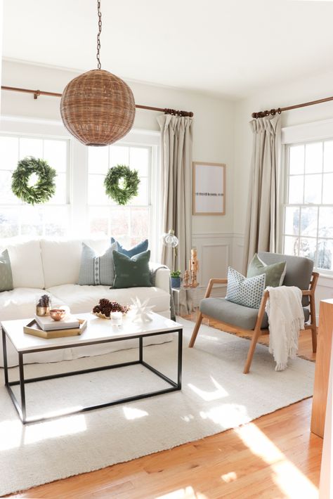 Earthy Christmas, Earthy Coastal, Christmas House Tour, City Farmhouse, Earthy Home Decor, Coastal Christmas Decor, Living Ro, Coastal Christmas, Home Tours