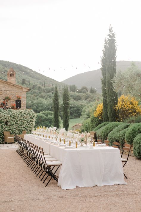 The most beautiful Italian vineyards to host a wedding Italy Wedding Venues, Weddings Italy, Italian Vineyard, Wedding In Italy, Umbria Italy, Tuscan Wedding, Wedding Abroad, Tuscany Wedding, Wedding Mood Board