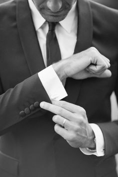 Wedding Photography Ideas Poses, Groomsmen Poses, Groomsmen Getting Ready, A Man In A Suit, Man In A Suit, Wedding Photography Ideas, Groomsmen Photos, Groom Pictures, Getting Ready Wedding