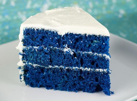 My family loves my velvet cake and they are so delicious and moist. I can make red, blue, orange, purple and white velvet cake for holidays. Blue Velvet Cake, Cake Recipes Uk, Blue Velvet Cakes, White Velvet Cakes, Cookie Monster Cake, Bolo Red Velvet, Cupcakes Birthday, Velvet Cake Recipes, Monster Cake