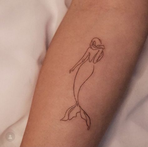 Mermaid Tattoo Minimal, Mermaid Aesthetic Tattoo, Mermaid Tattoo Minimalist, Minimalist Mermaid Tattoo, Tiny Mermaid Tattoo, Fine Line Mermaid Tattoo, Simple Mermaid Tattoo, Mermaid Tattoo Ideas For Women, Mermaid Line Art