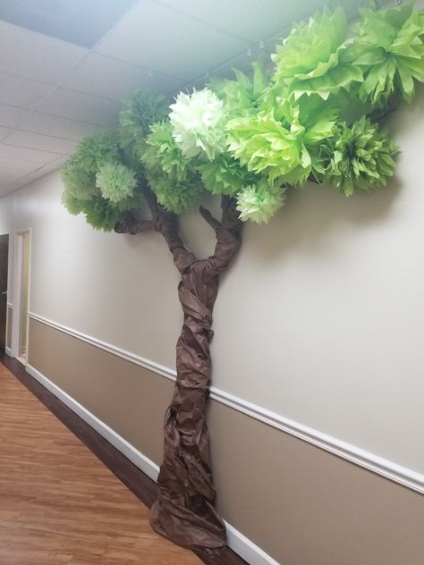 Paper Trees On Wall, Diy Tree Classroom, Diy Rain Forest Decorations, Diy Paper Tree Classroom, Forest Vbs Decorations, Fake Trees Diy, Zoomerang Vbs Decor, How To Make A Tree For Classroom, 3d Tree On Wall Classroom