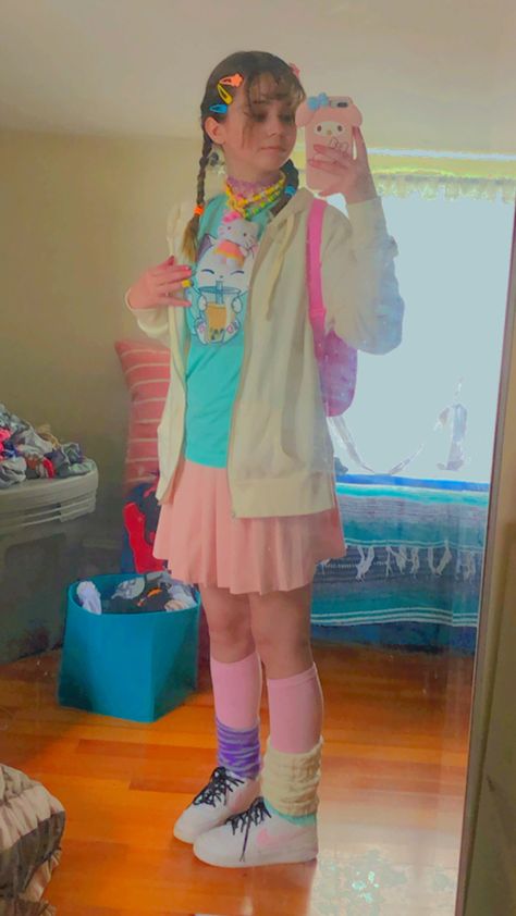 Soft Kidcore Aesthetic Outfit, Weird Core Outfits, Pastel Kidcore Outfits, Kidcore Girl, Dreamcore Outfits, Decora Outfits, Kid Core Outfits, Kidcore Fashion, Elle Fashion